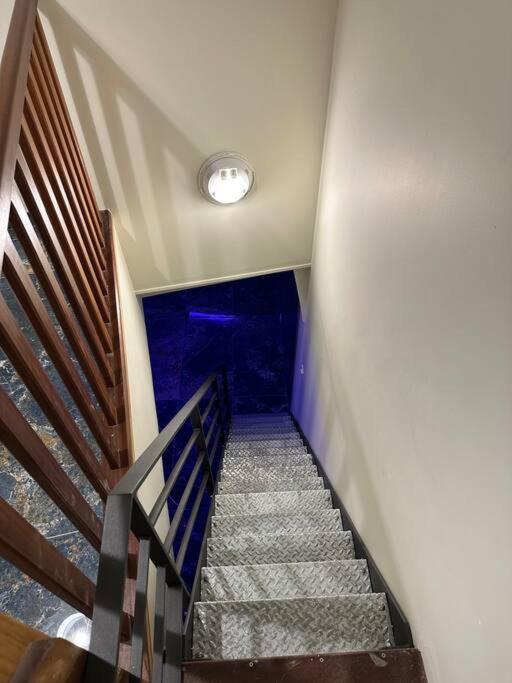 Golden Blue - Jacuzzi Apartment Руан Екстериор снимка